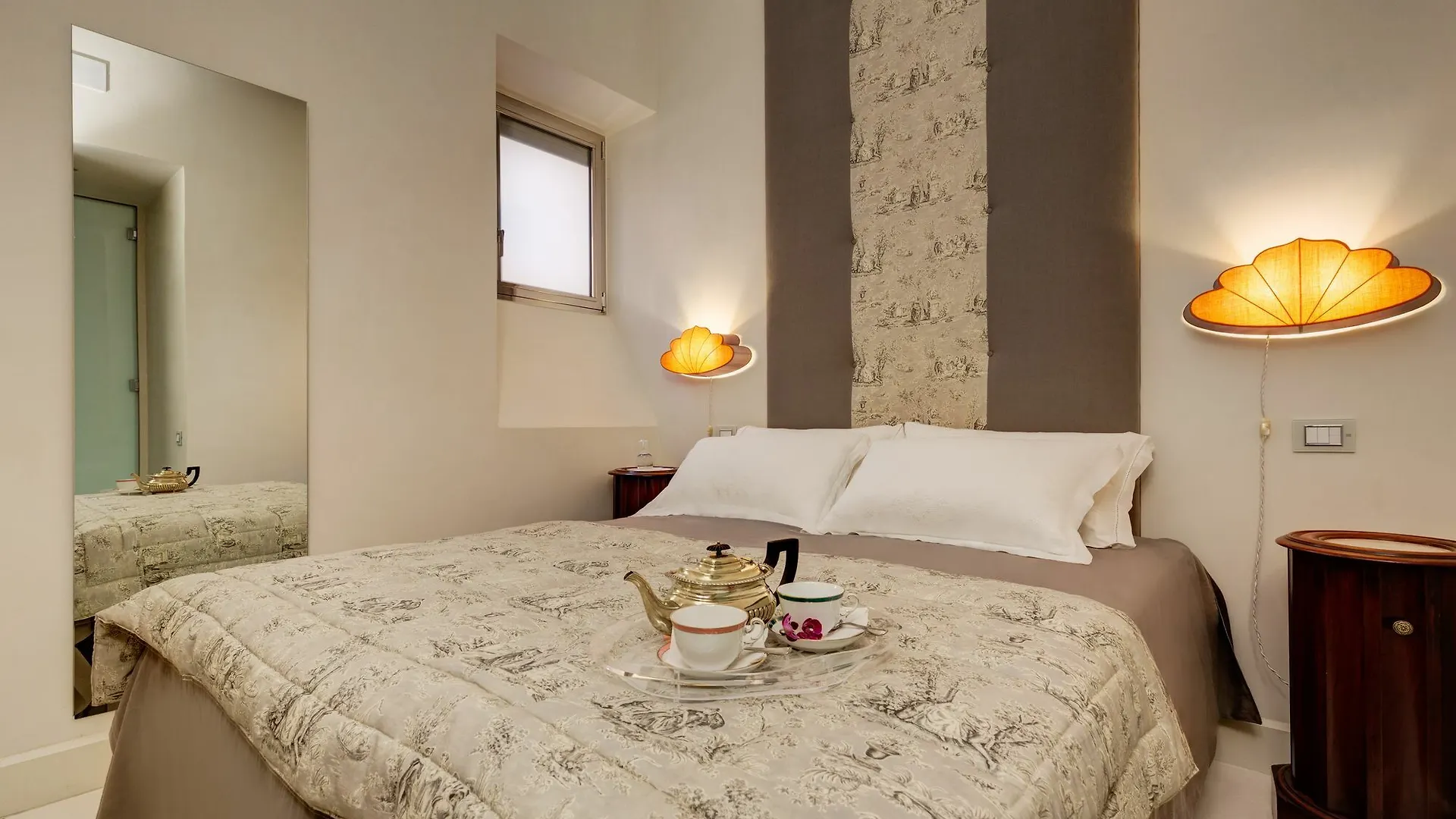 Domus Domitia Luxury House Apartment Rome